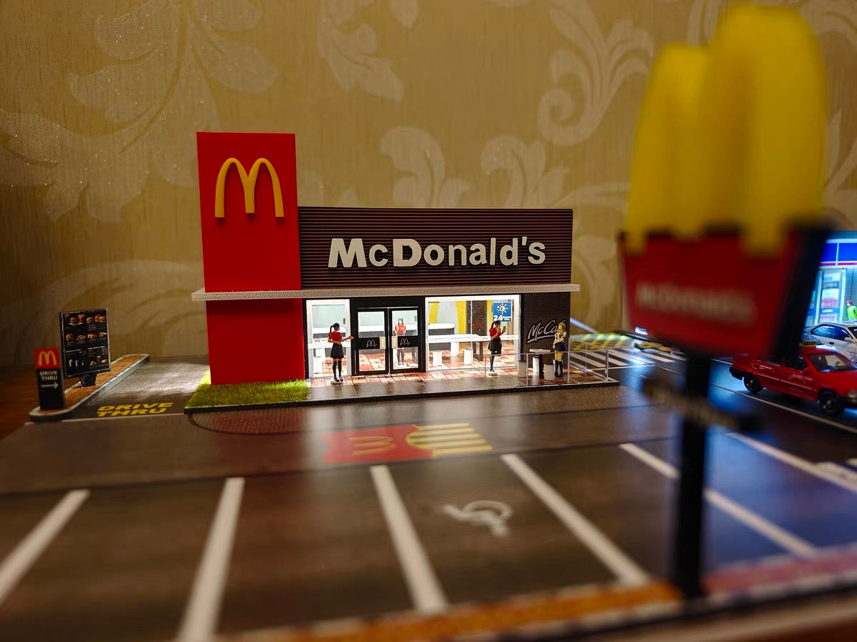 New G-Fans 1:64 Scale McDonald Diorama Ver.2 2023