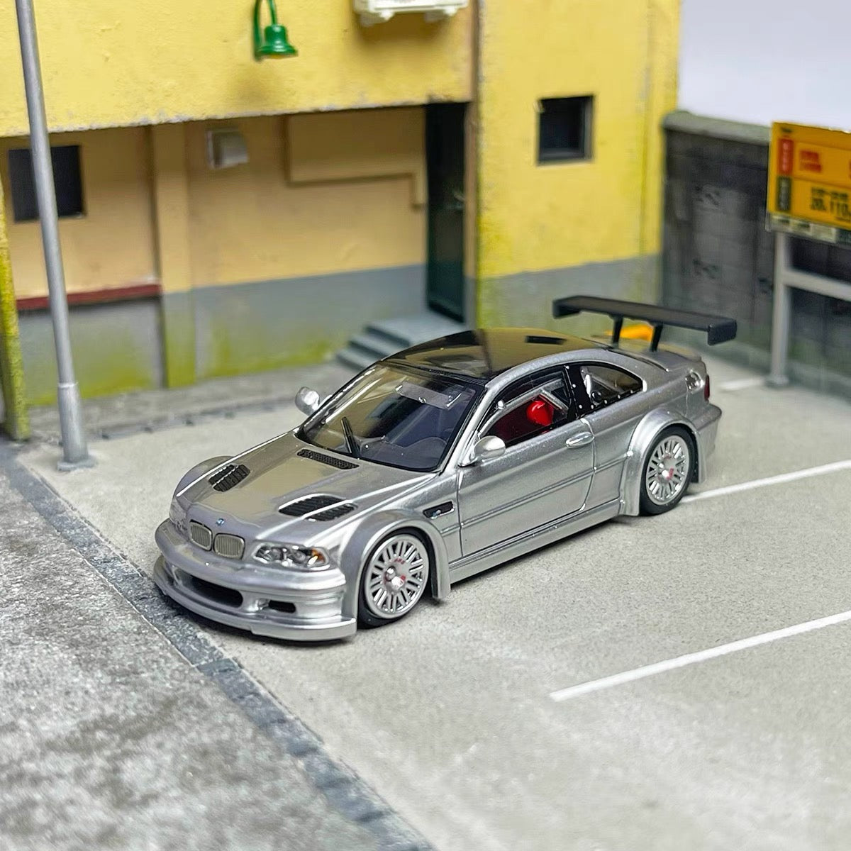 DCM 1:64 BMW M3 GTR E46 Silver