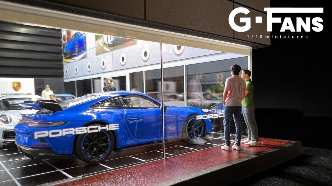 G-Fans 1:64 Scale Porsche Showroom Buildingde