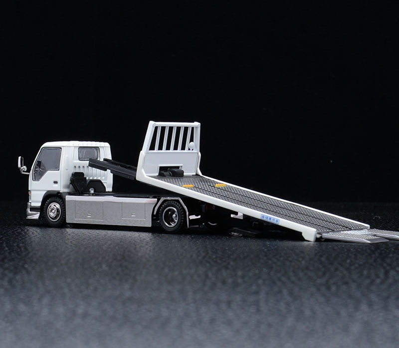 1:64 Scale Diecast Isuzu ELF Custom Tow Truck White