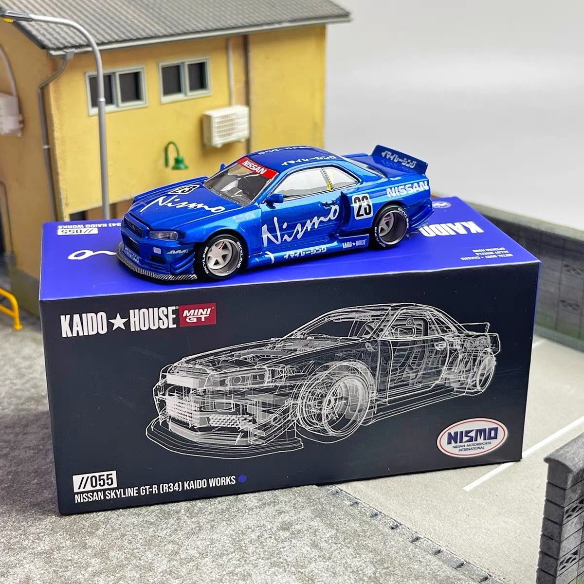 MiniGT 1:64 Scale Kaido House No.55 Nissan GTR R34 Skyline Blue